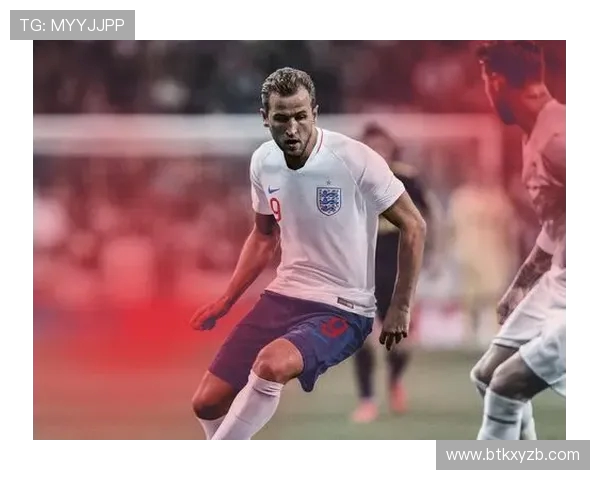 英超球队图片：英超球队的官方队服和球员照片