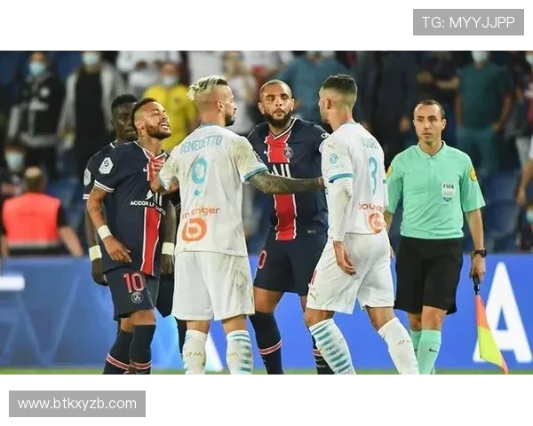 法甲比赛进程解析及球队应对策略探讨 法甲比赛进程解析及球队应对策略探讨