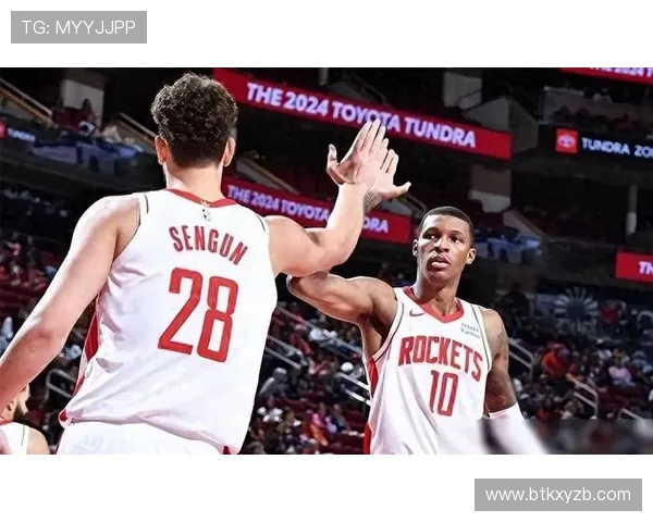 火箭队对太阳比赛全场视频回放与比分分析